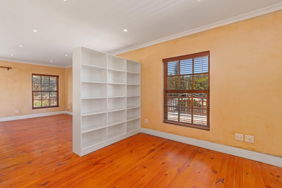 To Let 0 Bedroom Property for Rent in Vredehoek Western Cape